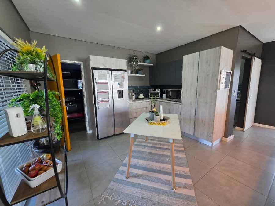 3 Bedroom Property for Sale in Hartland Lifestyle Estate Western Cape